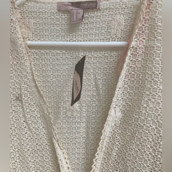 NWT Forever21 crochet long cardigan - size XS - Picture 6 of 7